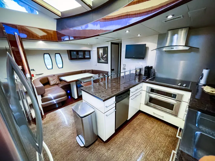 Lovin Life Yacht Photos Pics 