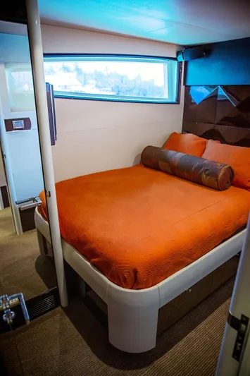 Lovin Life Yacht Photos Pics 