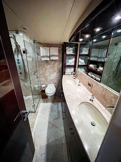 Lovin Life Yacht Photos Pics 