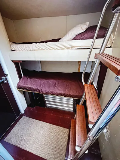 Lovin Life Yacht Photos Pics 