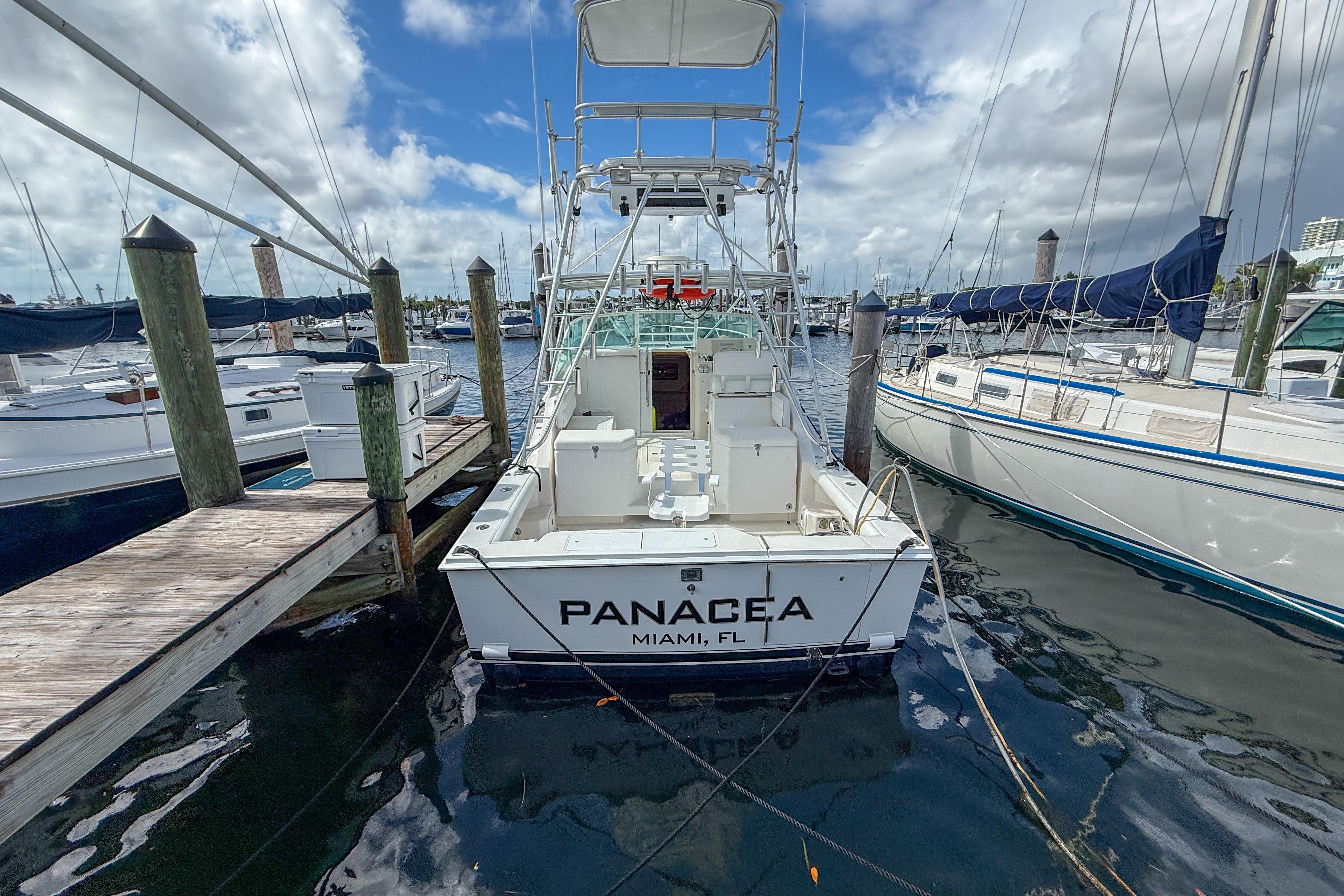 1998 Cabo 31 Express