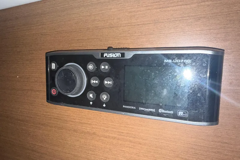  Yacht Photos Pics Fusion MS-UD750 marine stereo on 2015 Sea Ray 350 SLX boat dashboard.