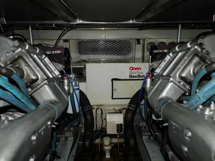 Miss Approach Yacht Photos Pics 