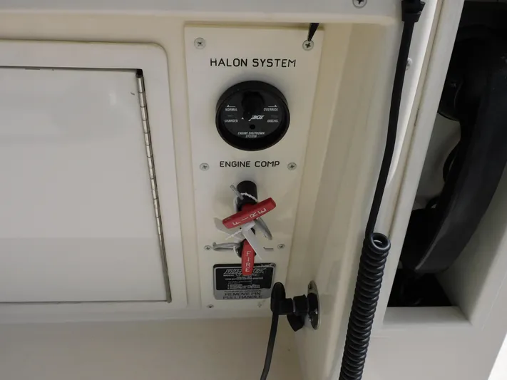 Miss Approach Yacht Photos Pics 