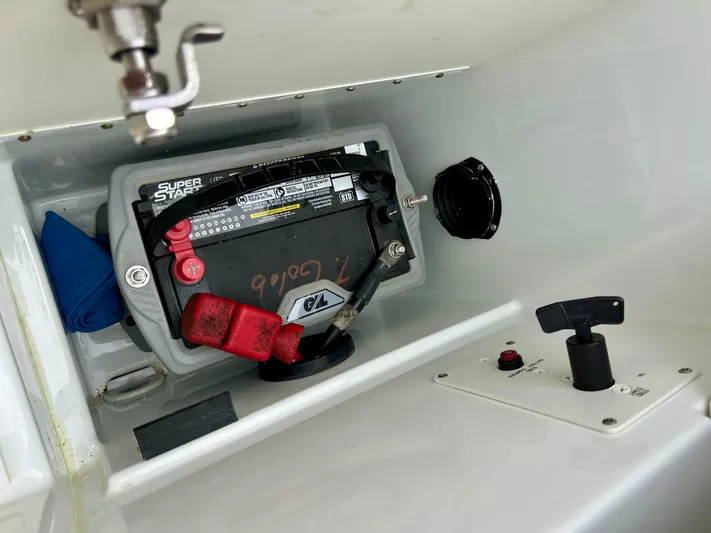  Yacht Photos Pics Battery compartment of 2008 Formula 353 FASTech boat with control panel.