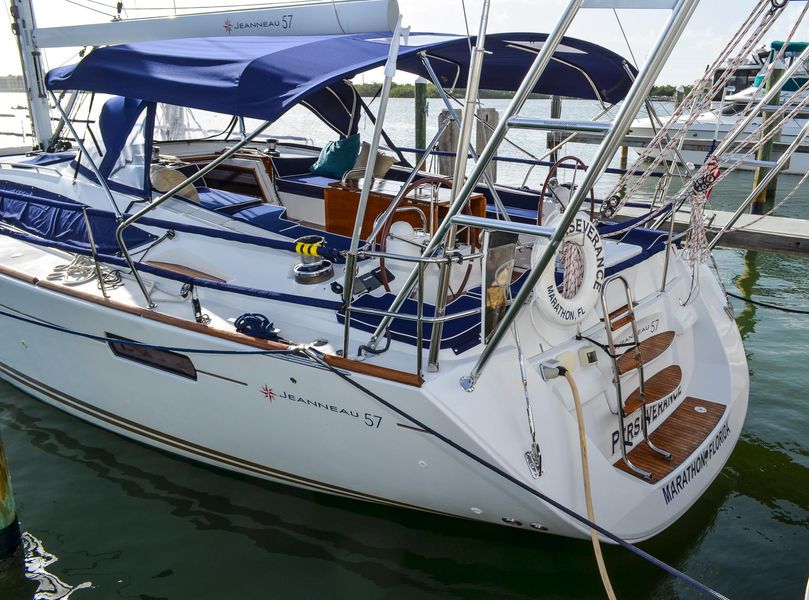 2010 Jeanneau 53