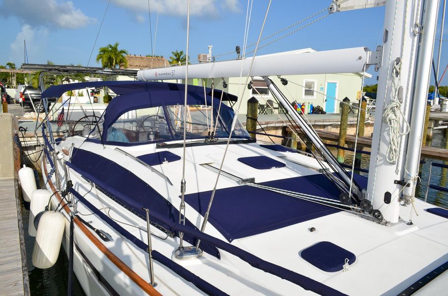 2010 Jeanneau 53