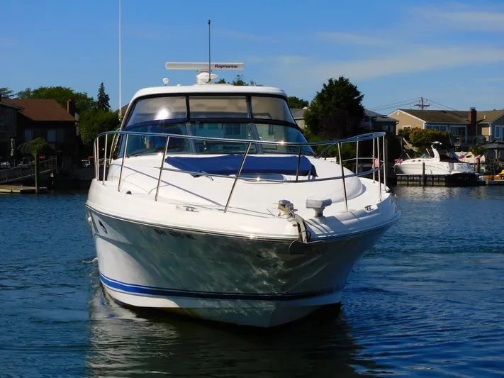 Casket Sails Yacht Photos Pics 