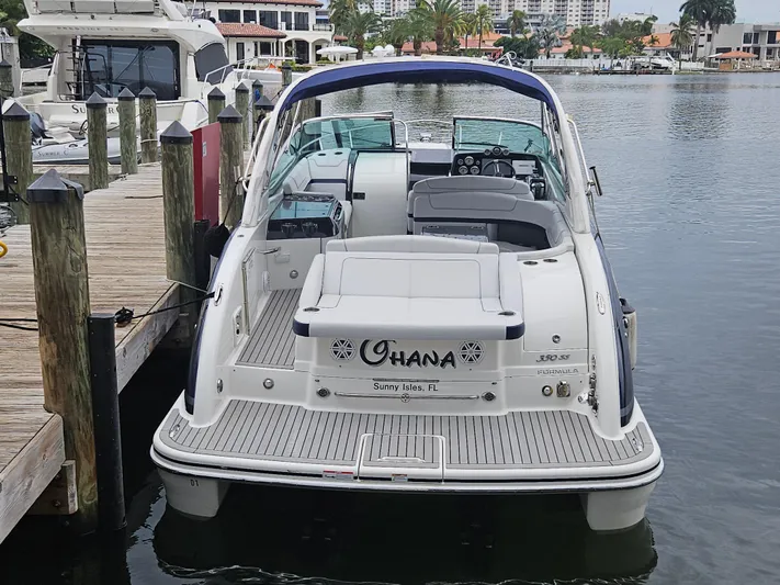  Yacht Photos Pics 2018 Formula 350 Sun Sport boat docked at marina.