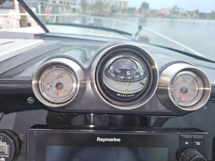  Yacht Photos Pics Dashboard of 2018 Formula 350 Sun Sport with compass and gauges.