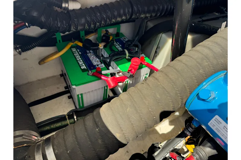  Yacht Photos Pics Battery compartment of a 2001 Tiara 31 Open boat with Interstate batteries.