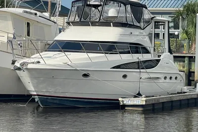 Meridian 459 Motoryacht