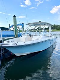 Grady-White Freedom 255