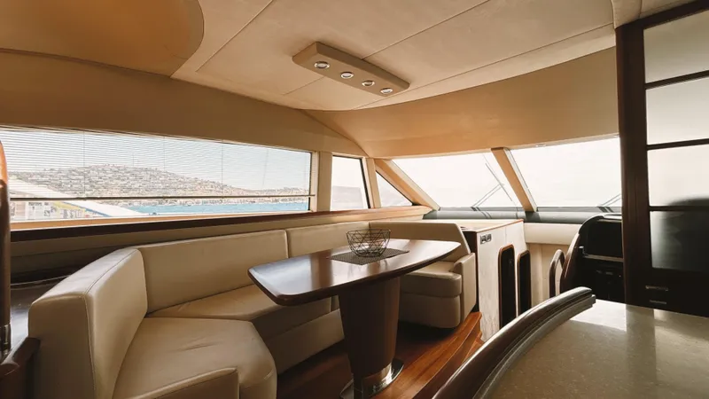 Lucky 1 Yacht Photos Pics 