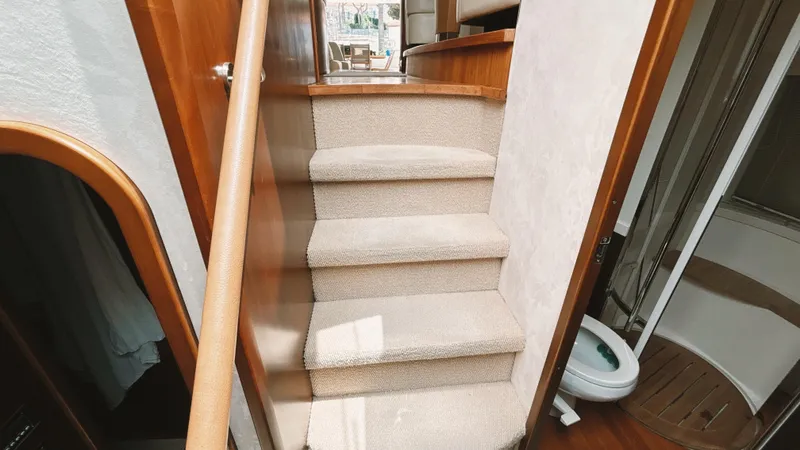 Lucky 1 Yacht Photos Pics 