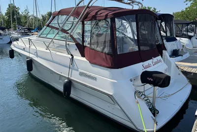 Cruisers Yachts 3675 Espirt