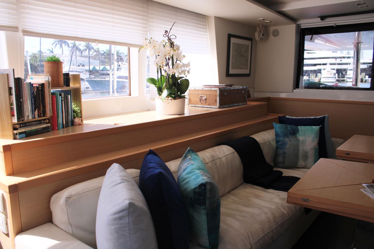 2015 Lagoon 62 
