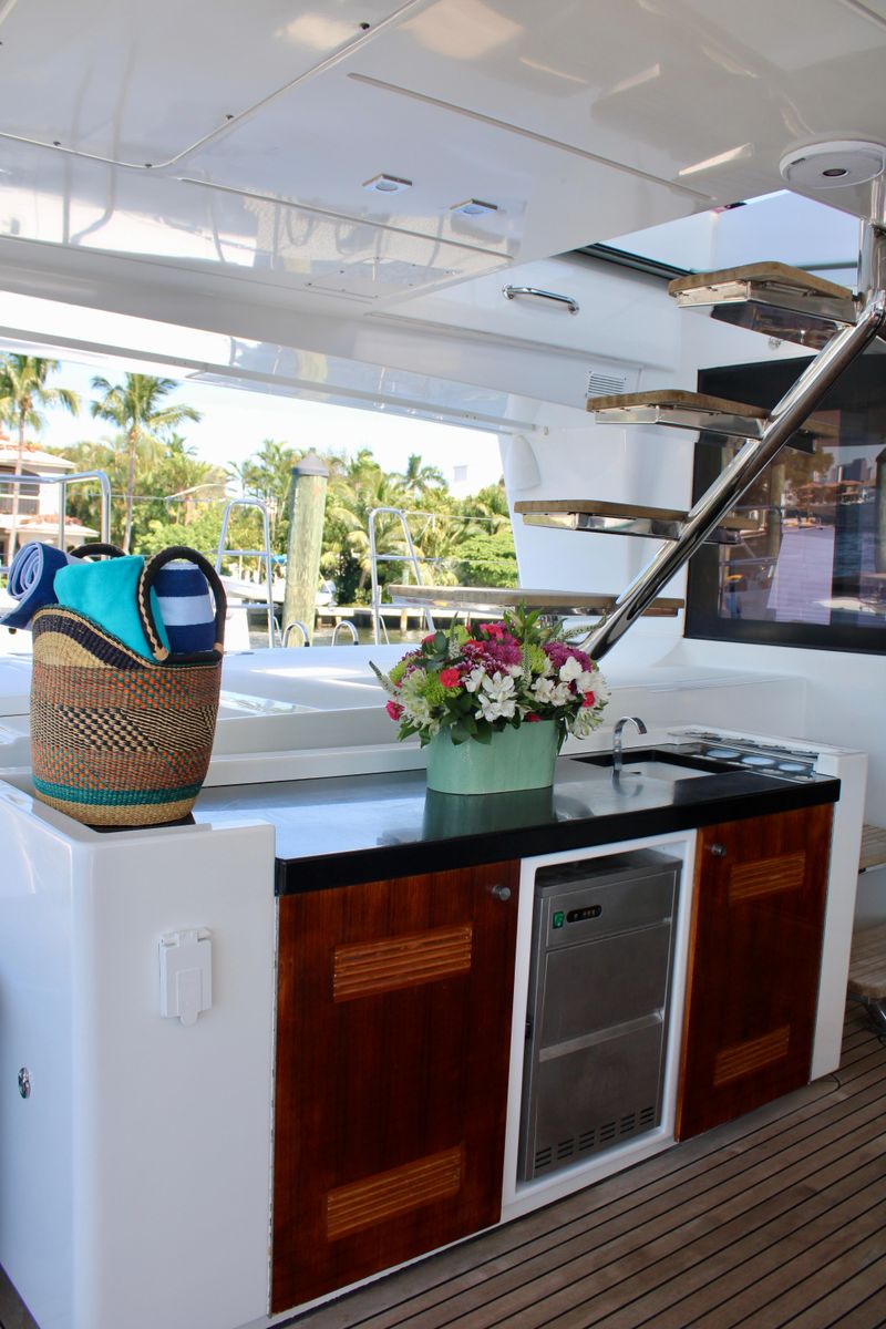 2015 Lagoon 62 