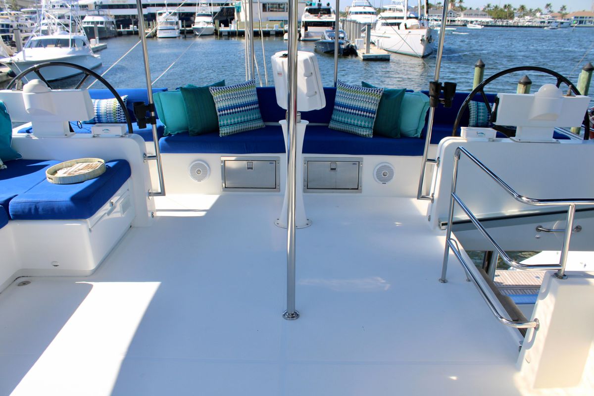 2015 Lagoon 62 