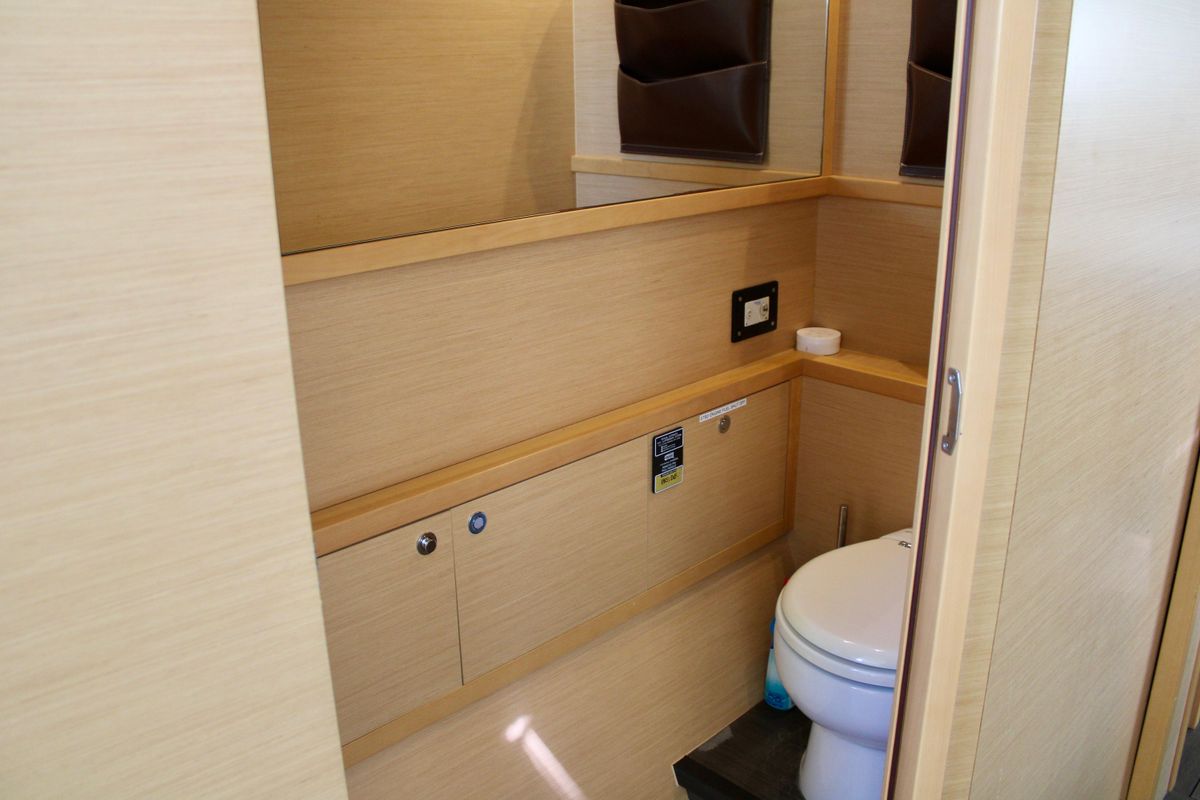 2015 Lagoon 62 