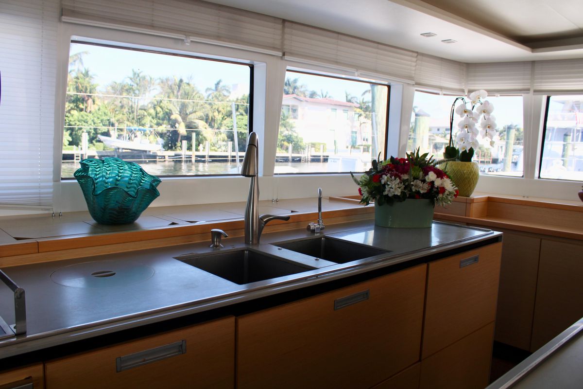 2015 Lagoon 62 