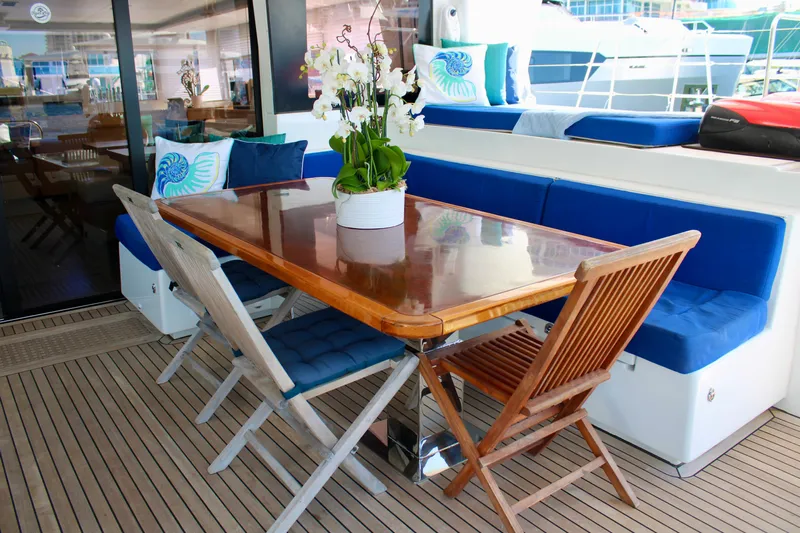 Tiger Lily Yacht Photos Pics 