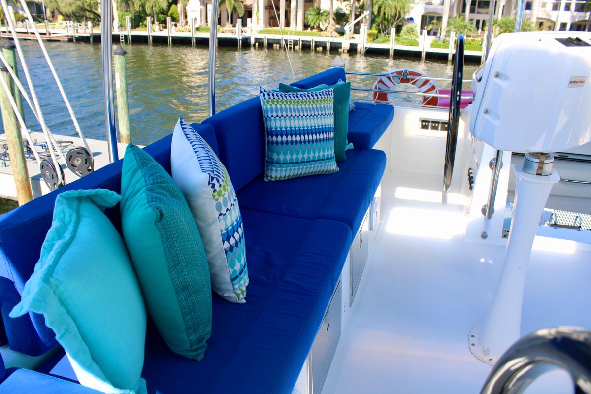 2015 Lagoon 62 