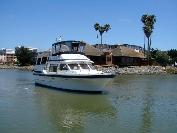 1987 Kha Shing Aft Cabin Motor Yacht