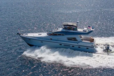 1996 Johnson High Tech Euro Motoryacht