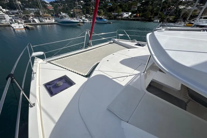 Andiamo IV Yacht Photos Pics 2018 Leopard 48 For Sale