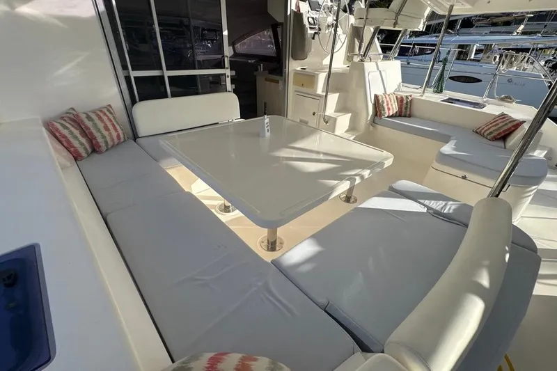 Andiamo IV Yacht Photos Pics 2018 Leopard 48 For Sale