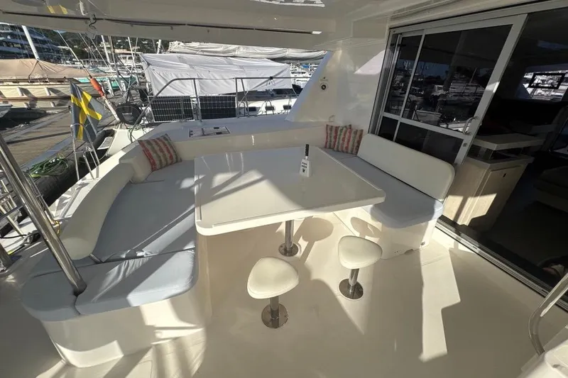 Andiamo IV Yacht Photos Pics 2018 Leopard 48 For Sale