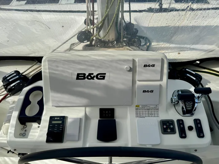 Promprang Yacht Photos Pics Helm station of 2020 Lagoon 50 catamaran with B&G navigation equipment.