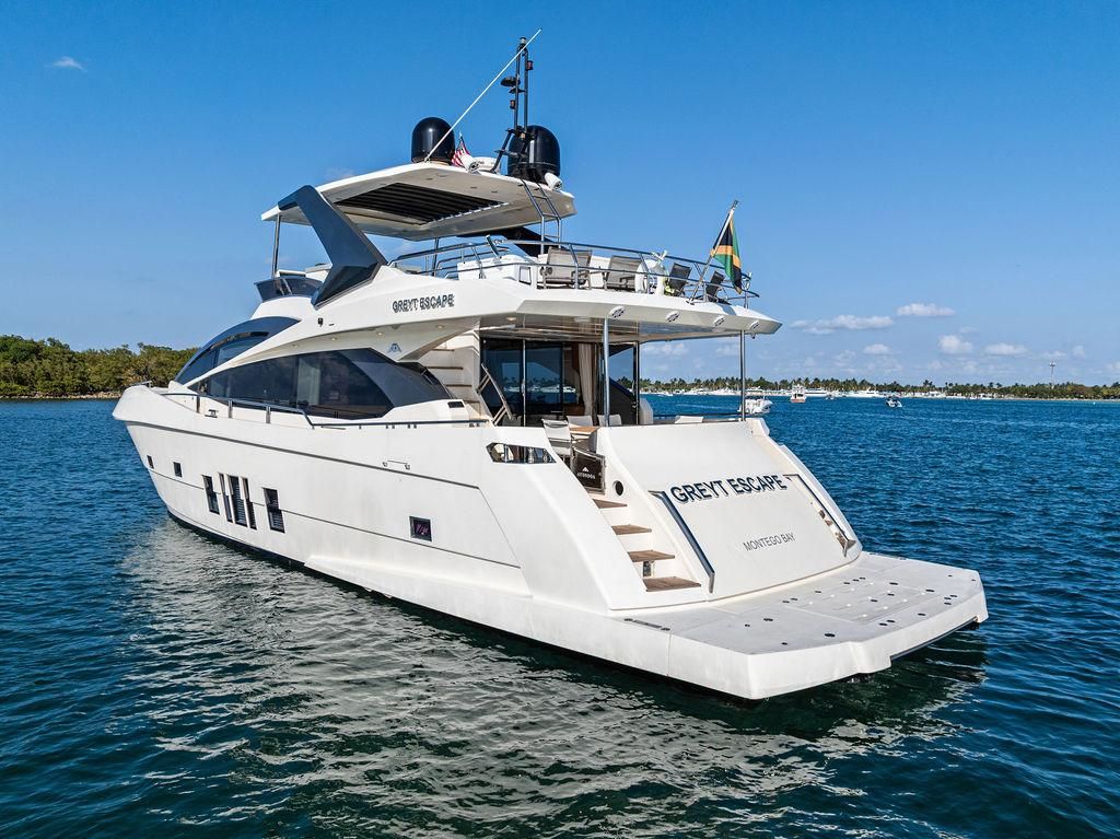 2013 Astondoa 72 
