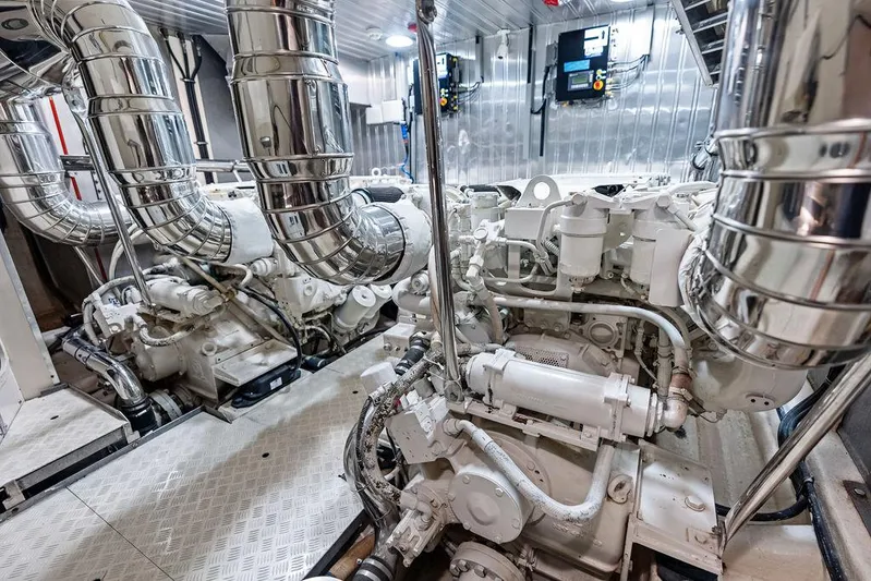 Greyt Escape Yacht Photos Pics 