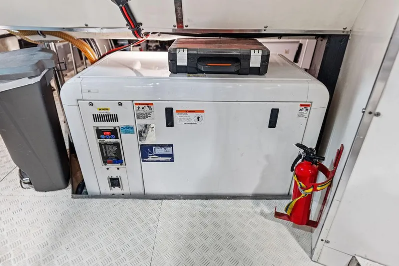 Greyt Escape Yacht Photos Pics 