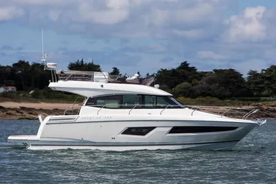 2016 Prestige 420