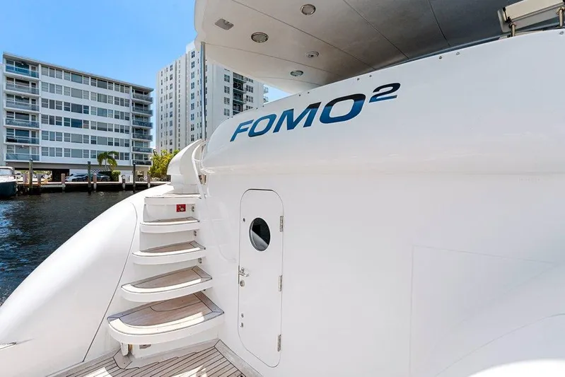 Fomo2 Yacht Photos Pics Lazzara 80 Fomo2 - Stairs from Aft Deck to Transom