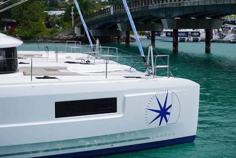 Ghost Buster Yacht Photos Pics 