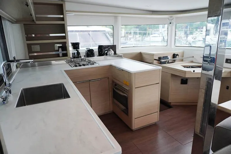 Ghost Buster Yacht Photos Pics 