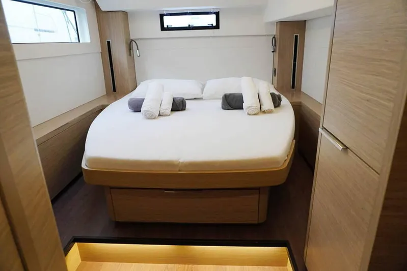 Ghost Buster Yacht Photos Pics 