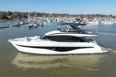 2025 Princess Y72