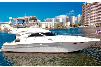 Sea Ray 400 Sedan Bridge