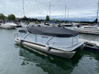 2022 Sylvan 8522LZ