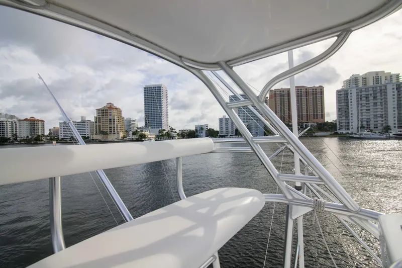 Justice Yacht Photos Pics Cabo 41 Justice - Exterior Tower