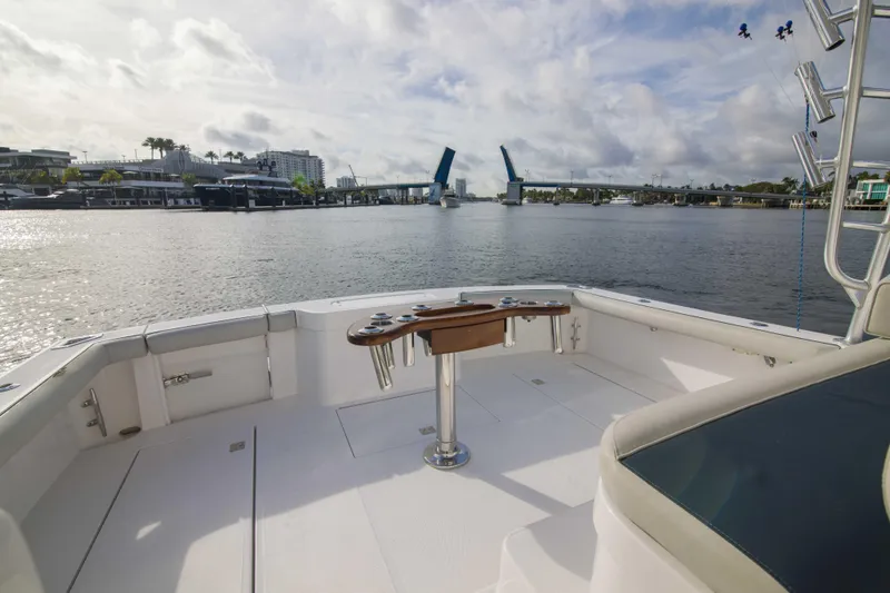 Justice Yacht Photos Pics Cabo 41 Justice - Exterior Cockpit