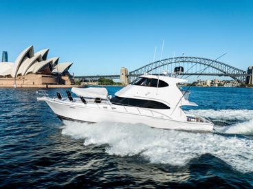 2011 61' Riviera-61 Enclosed Flybridge Sydney, NSW, AU