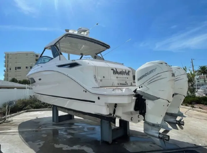 Wanderlust Yacht Photos Pics 