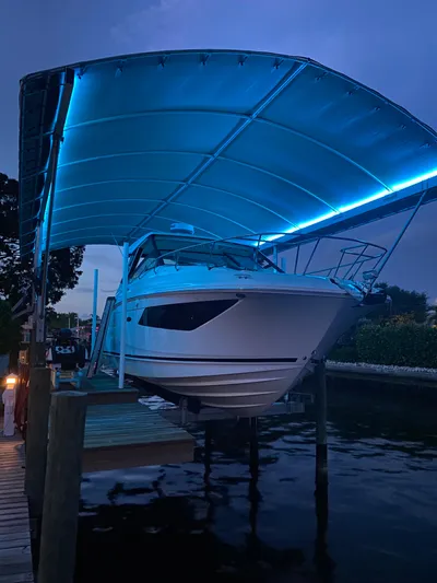 Wanderlust Yacht Photos Pics 