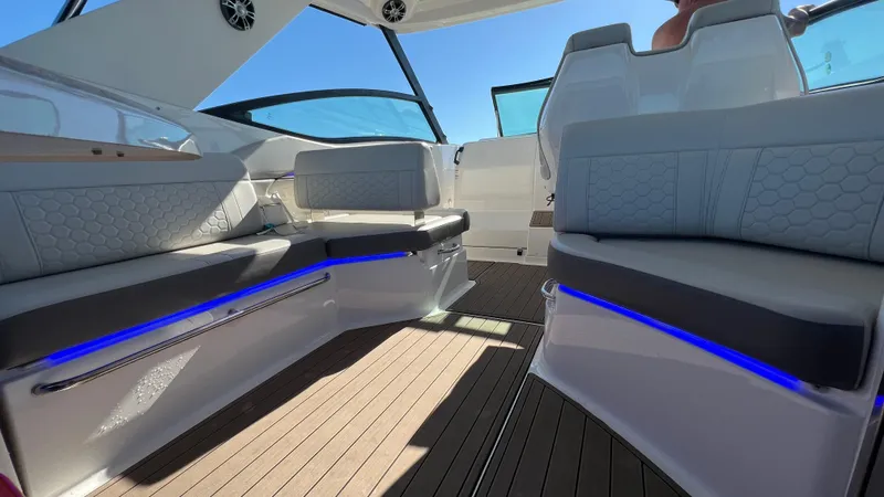 Wanderlust Yacht Photos Pics 